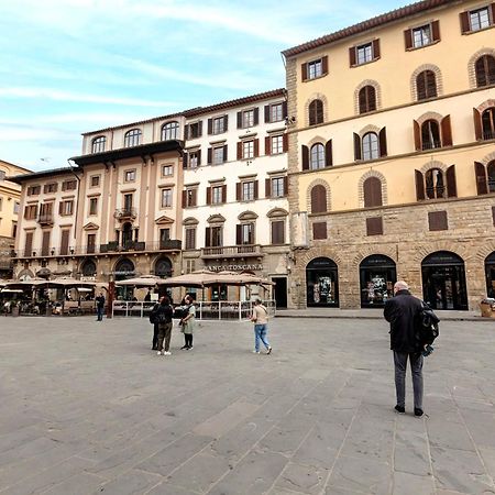 Le Farine Della Signoria Apartments By Mamo Firenze Bagian luar foto
