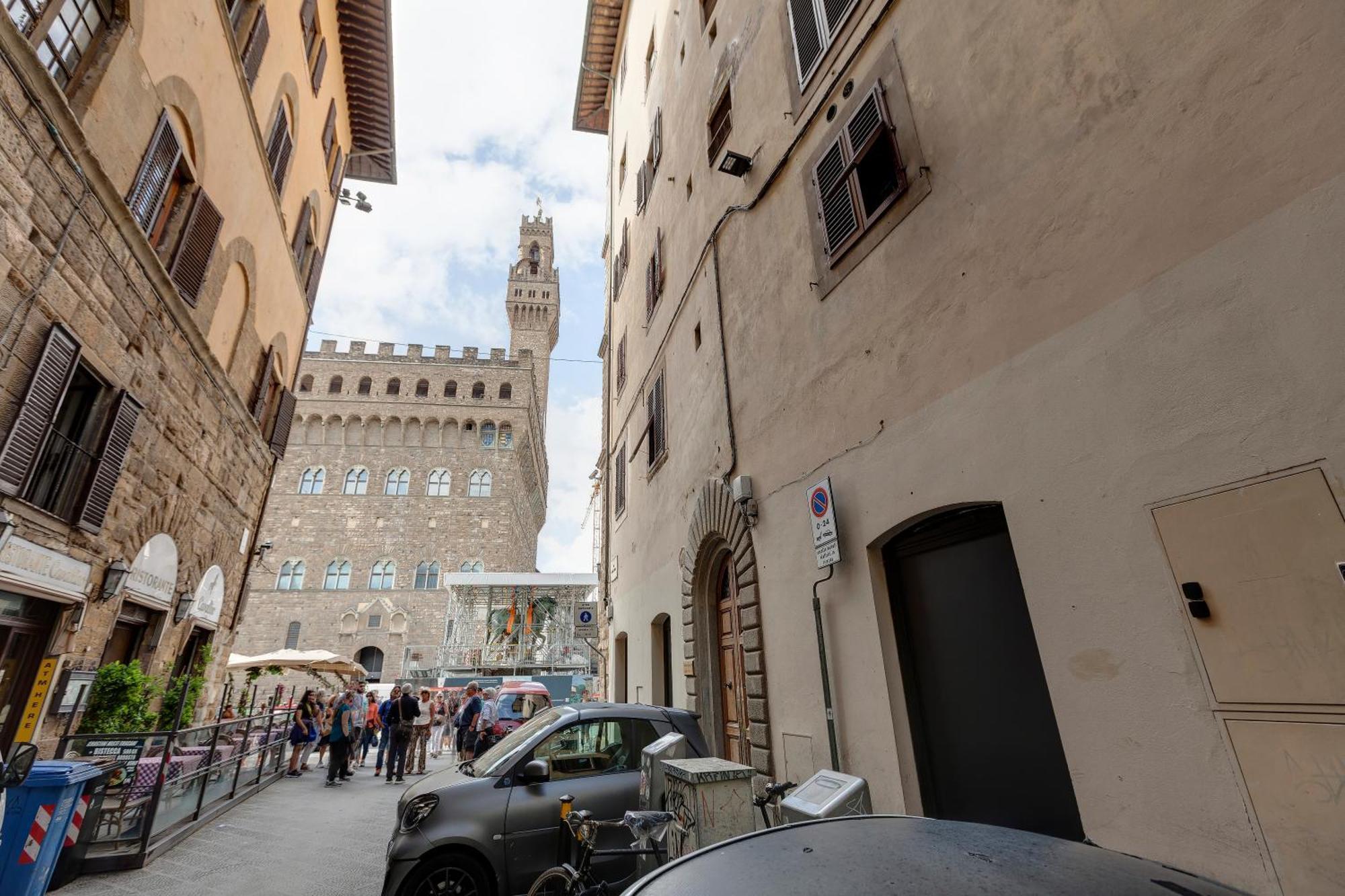 Le Farine Della Signoria Apartments By Mamo Firenze Bagian luar foto